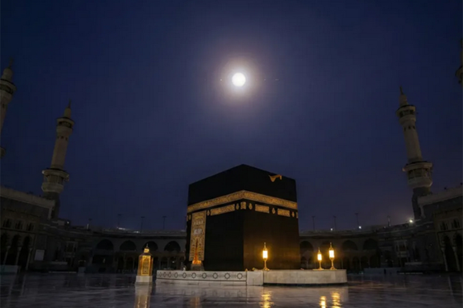 Holy Kaaba Space, Jupiter Moments