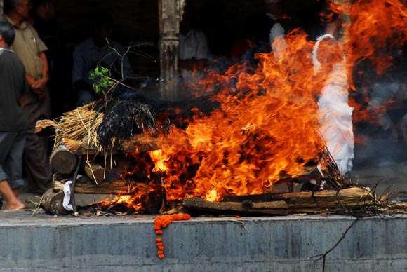 Hindu Cremation