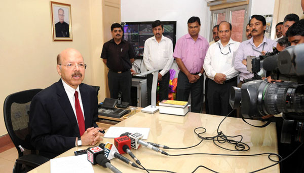 Dr Nasim Zaidi
