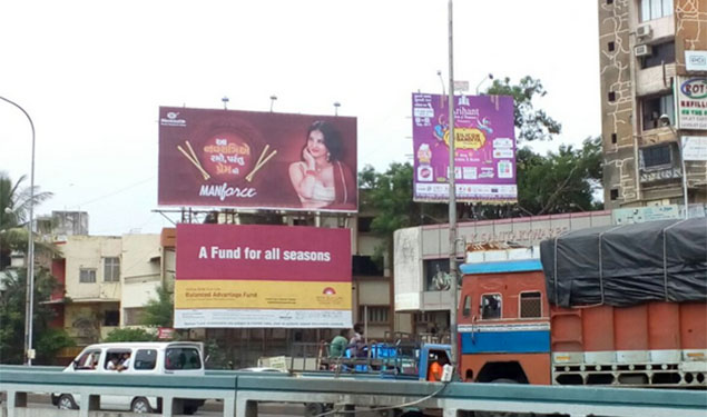 Sunn Leone Condom Ad