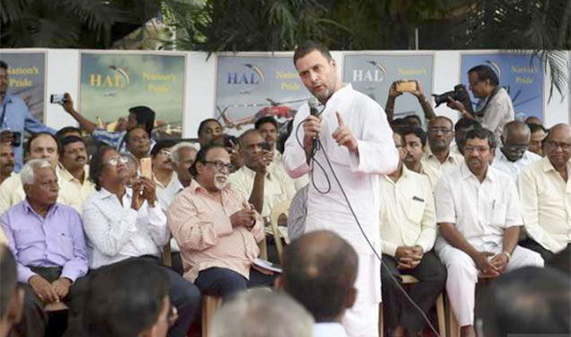 HAL IAF Employees with Rahul Gandhi