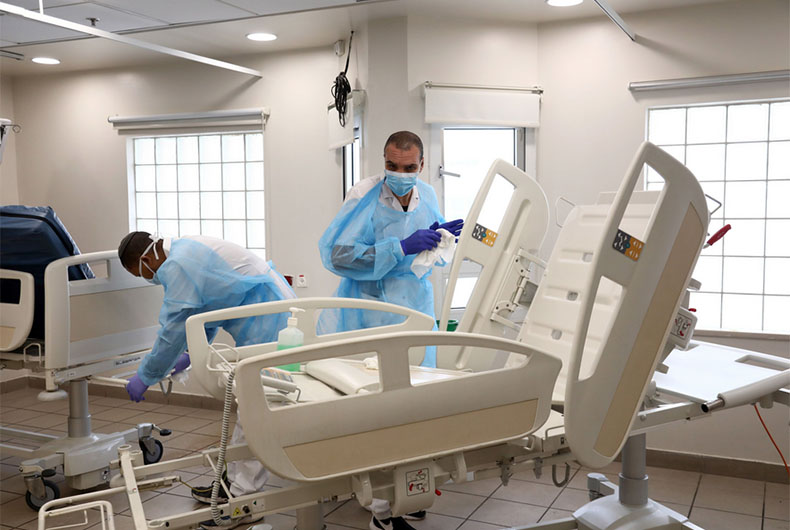 Coronavirus transmission through air