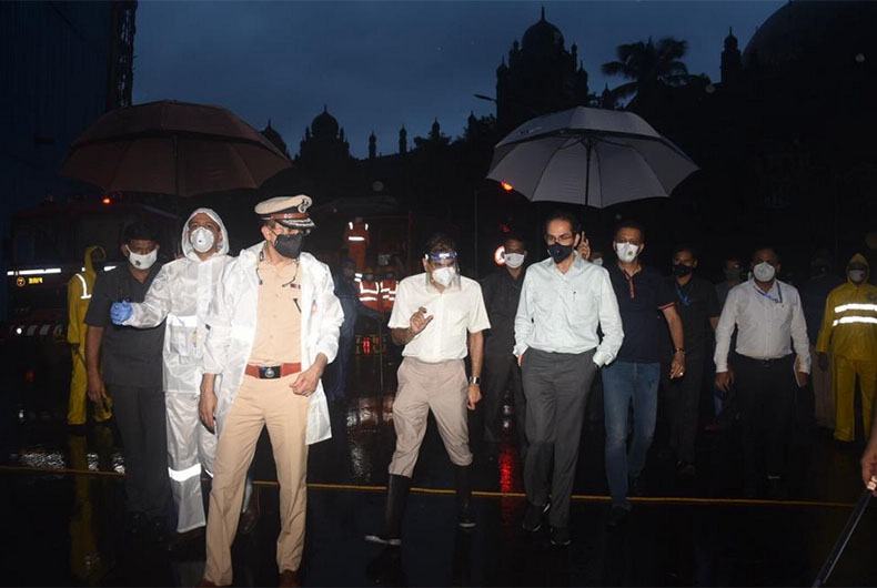 Mumbai Building Crash News