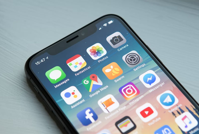 Russia fines Google Meta