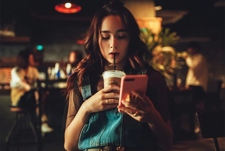 Shun cigarette as coffee can make you poop too