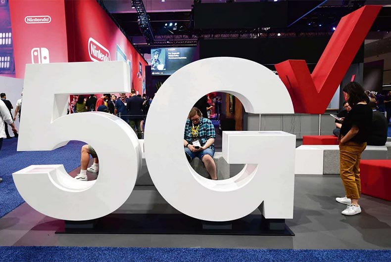 Why is 700 Mhz better