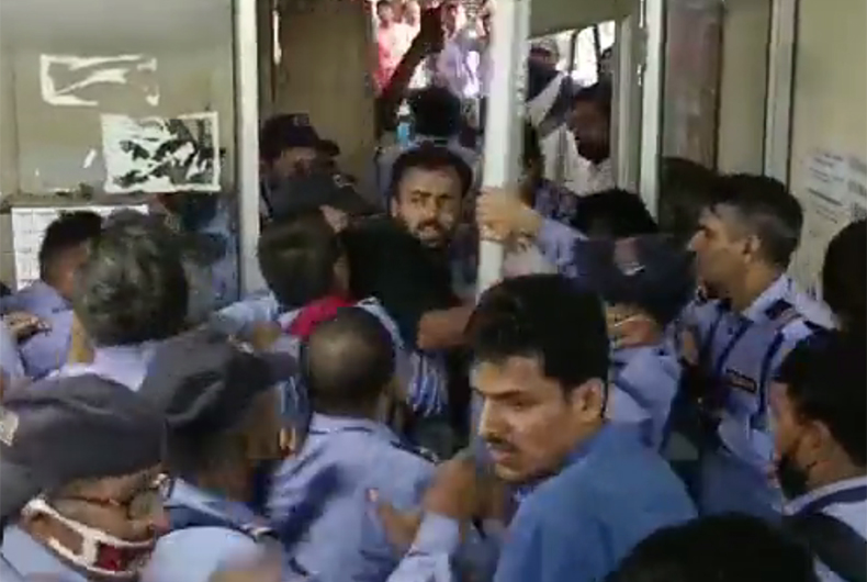 JNU: ABVP students clash with security guards, 6 injured