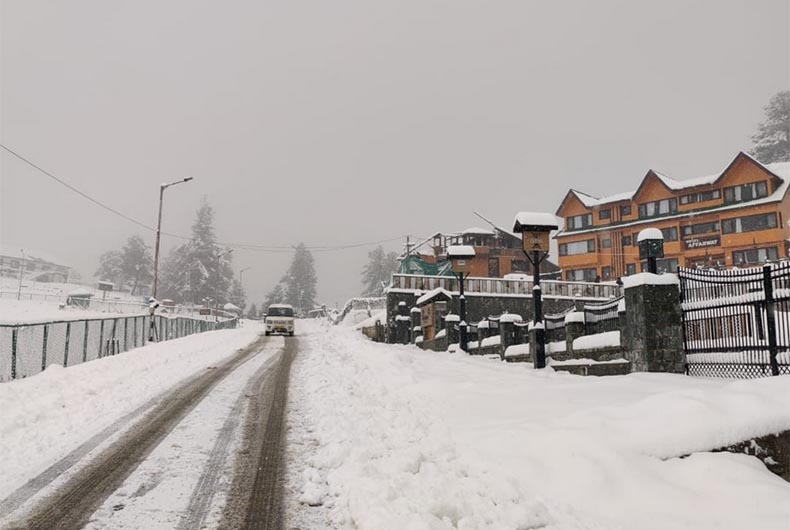 Srinagar freezes at minus 5.5, coldest this season so far