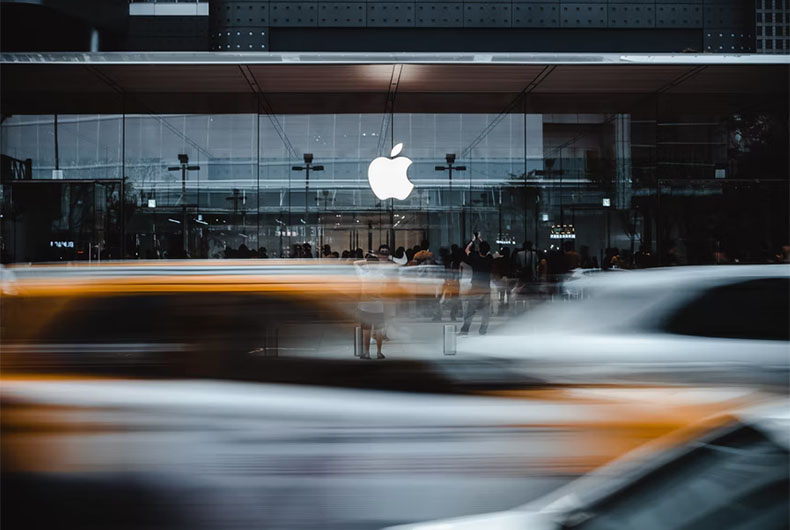 Apple v Cydia