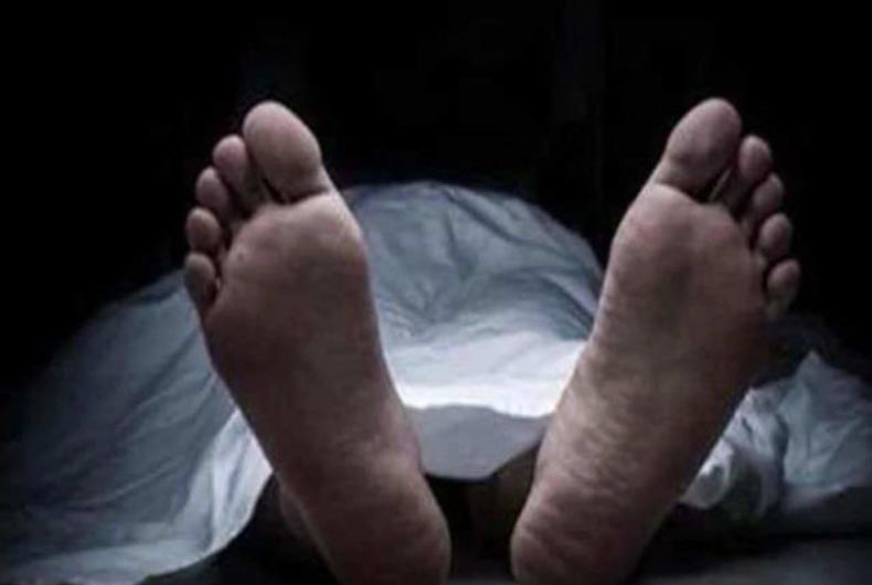 Chennai: Female student pushed in front of moving train, dies