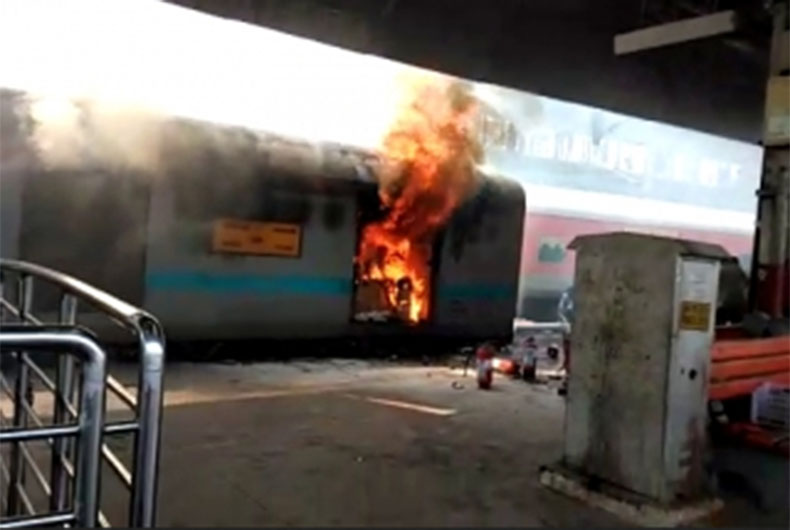 Man sets off blaze in moving Kerala train, 3 dead in the melee