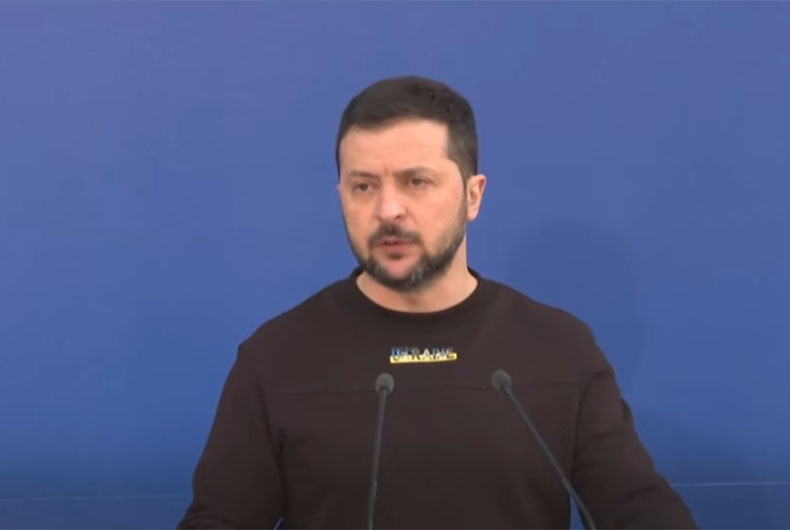 In Ukraine's first, Zelensky shares Ramadan Iftar with Muslim soldiers