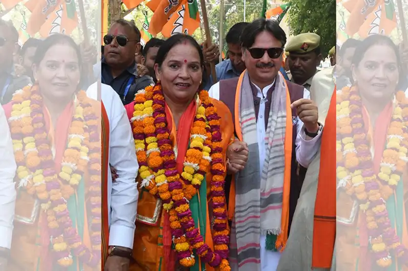 Lucknow Mayor deploys Bulldozer at hospital after asked to remove shoes