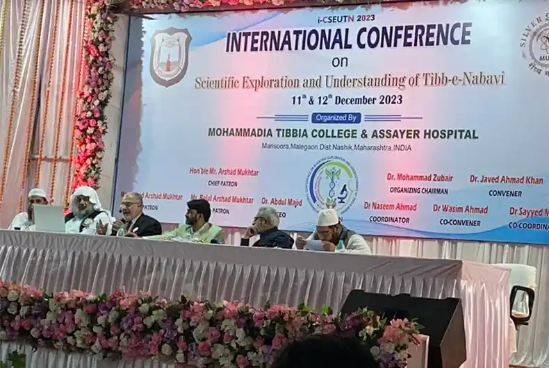 Tibbe Nabawi Conference: Honey powerful healer, also for diabetic foot