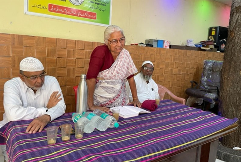 Medha Patkar with Momin Conference