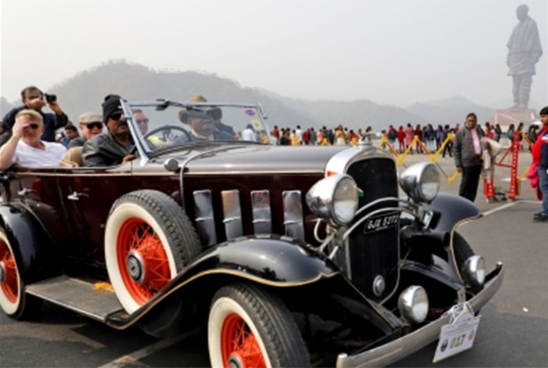 27 countries participate in Vadodara vintage car rally