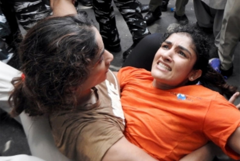 Protesting wrestlers detained; All tents removed from Jantar Mantar