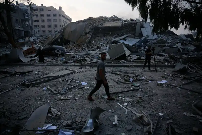 China calls for ‘international peace meeting’ to end Israel-Palestinian crisis