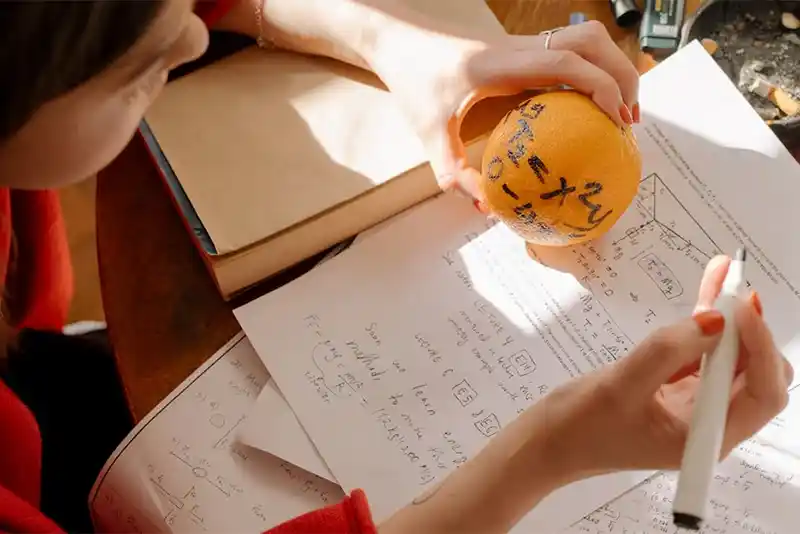 Zeenat Praveen Tops Jharkhand Class 12th 2024 Exams