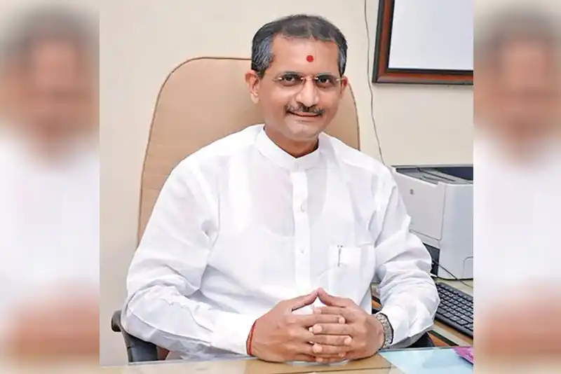 UPSC Chairman Manoj Soni resigns in sudden move