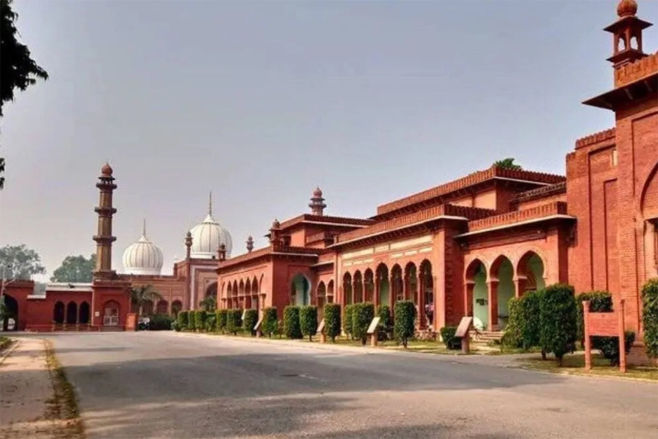 With a score of 1663.1, AMU shines in 2025 India Today Rankings