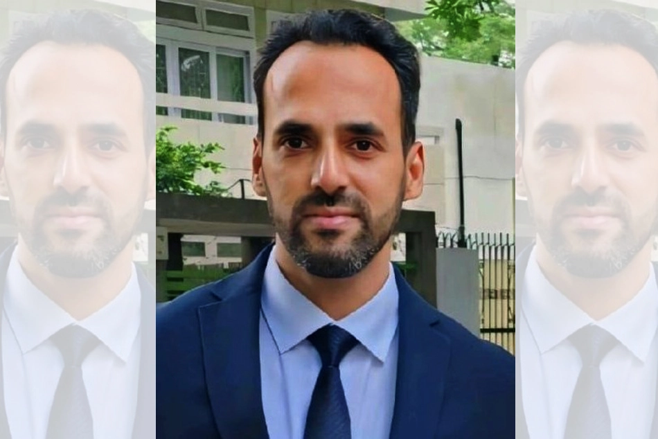 Meet Akbar Siddiqui: Delhi Higher Judicial Services Exam Topper