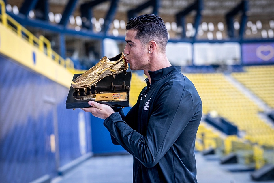 Cristiano Ronaldo on the brink of 3rd straight golden boot