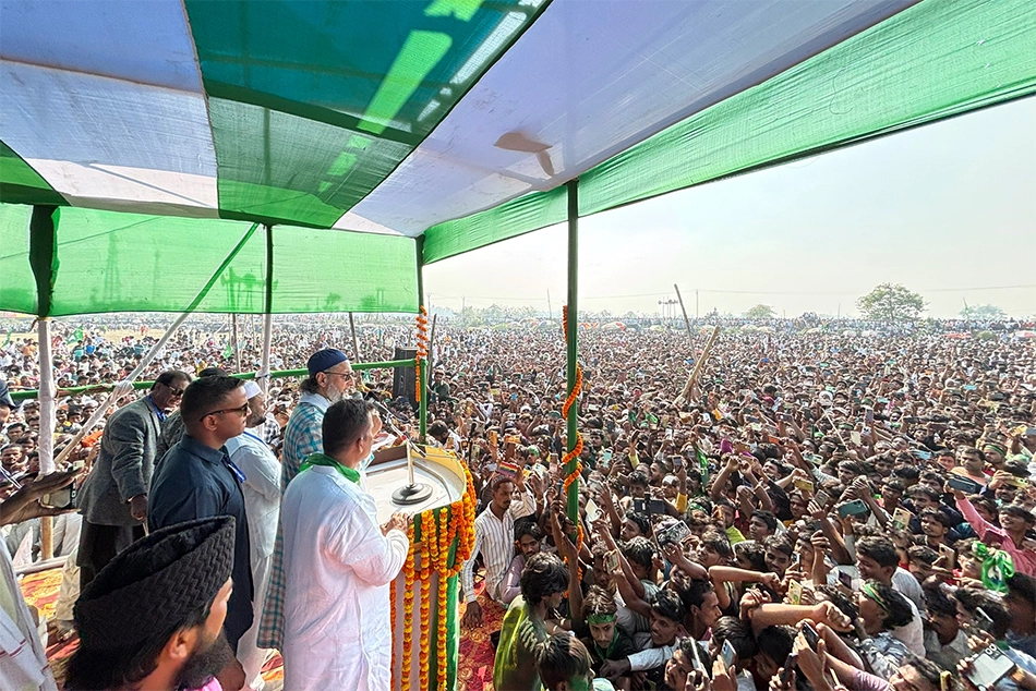 Kochadhaman Election 2025 Results Live: Sarwar Alam of AIMIM leads