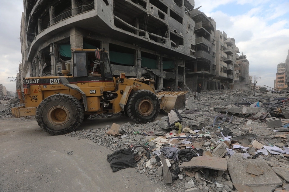 The Gigantic Task of Searching for Dead in Gaza